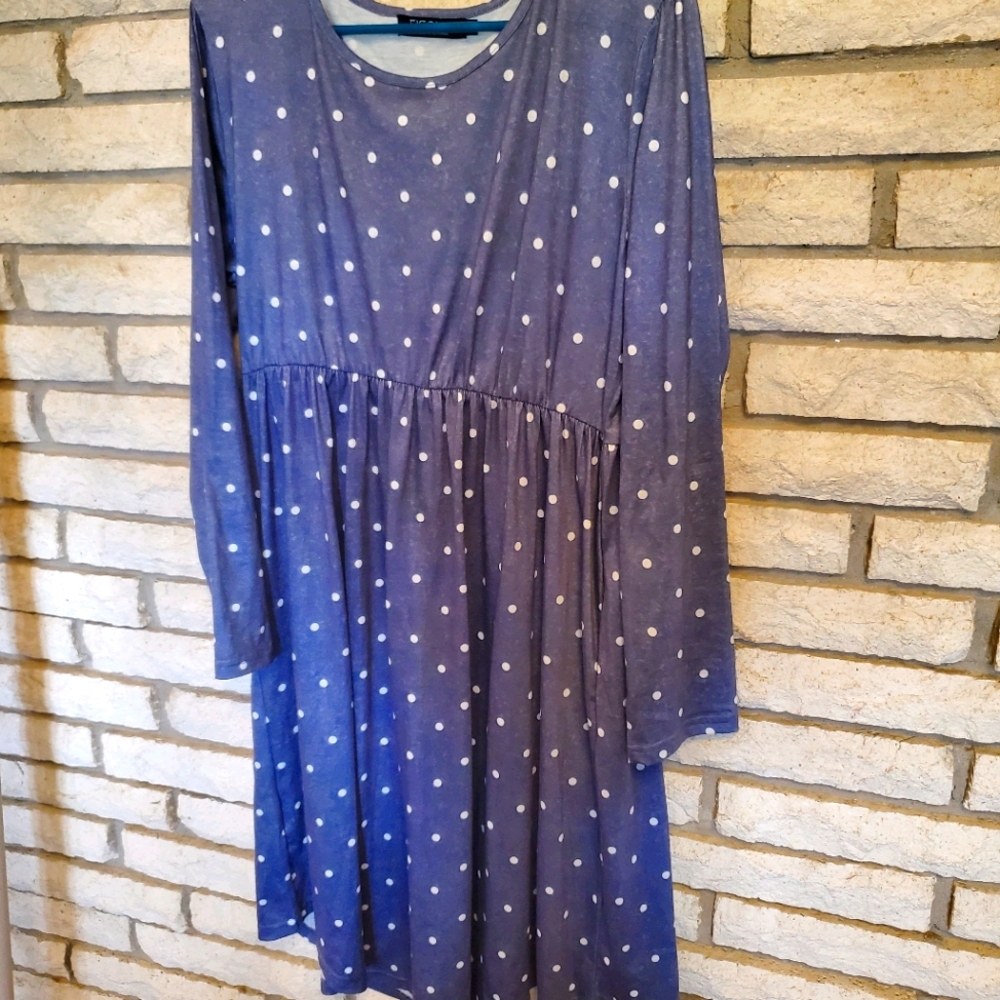 Polkadot dress